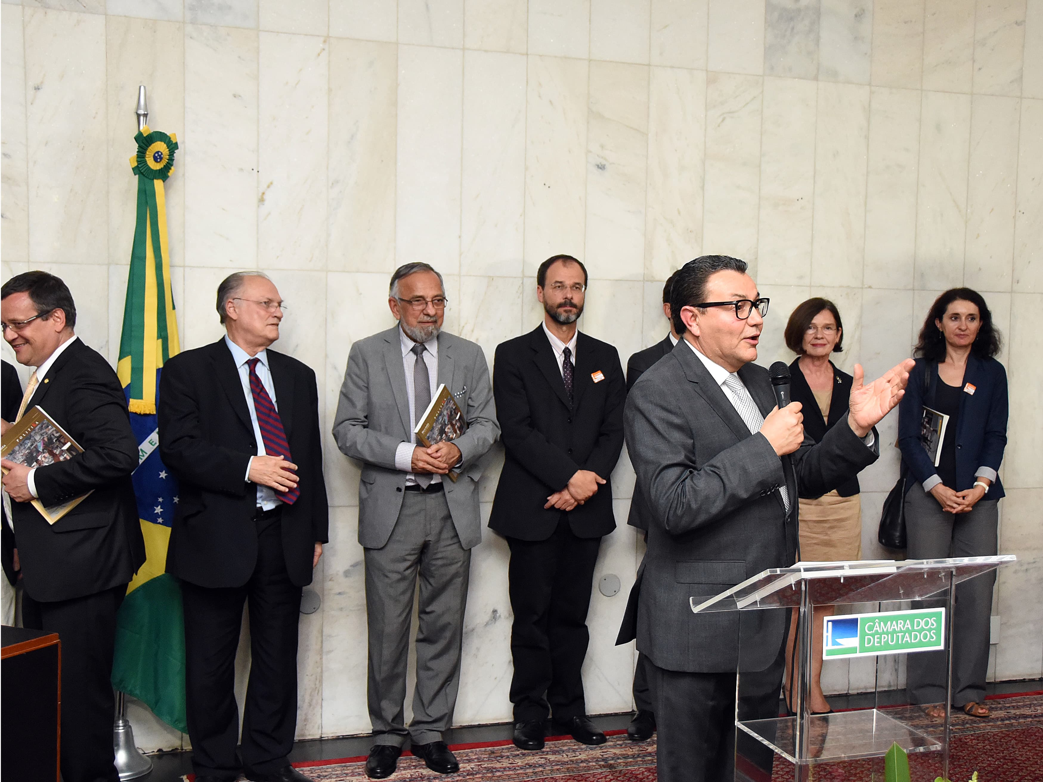 Cerimônia de Lançamento da Revista Polítika (2014)