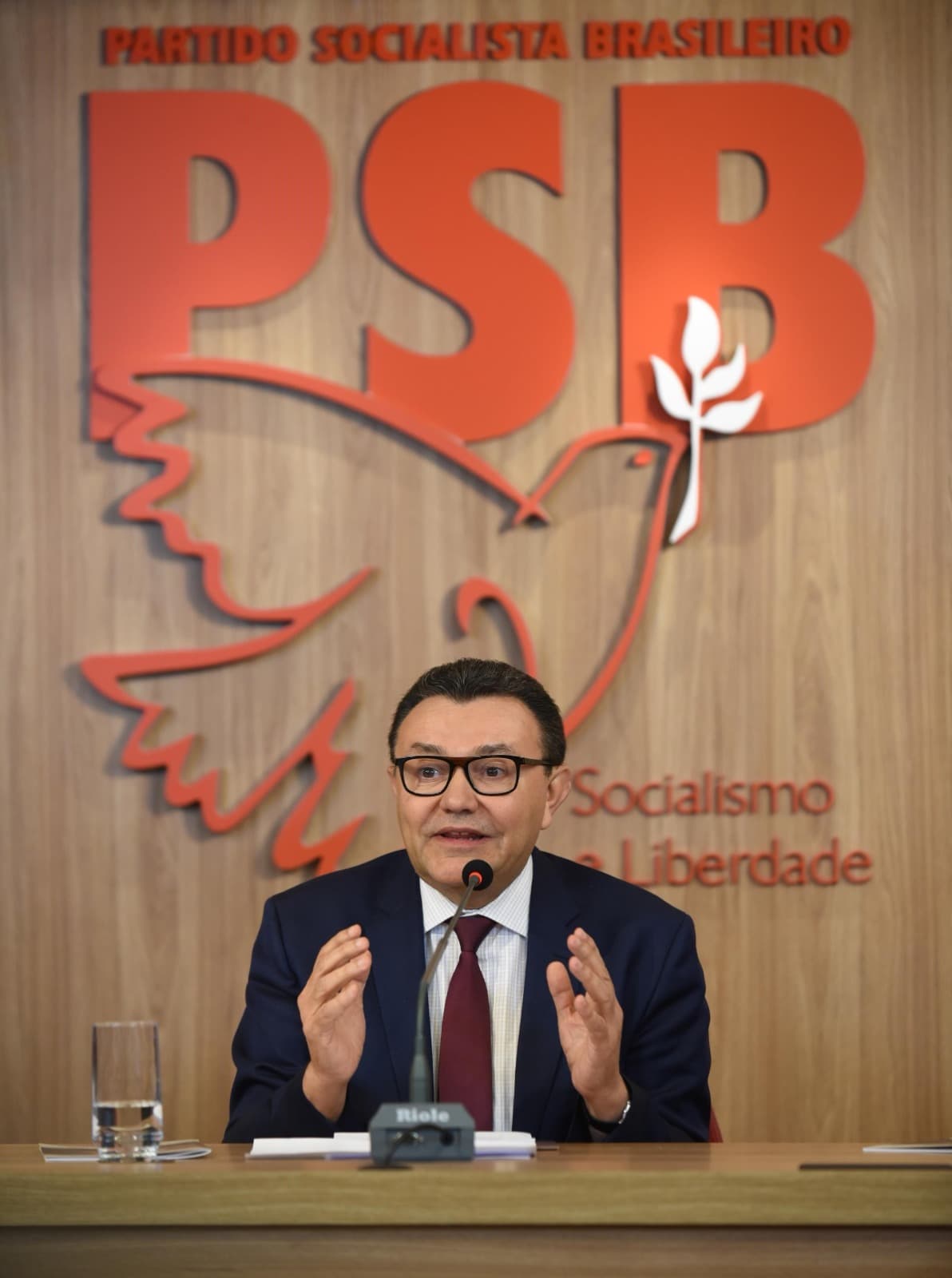 Carlos Siqueira