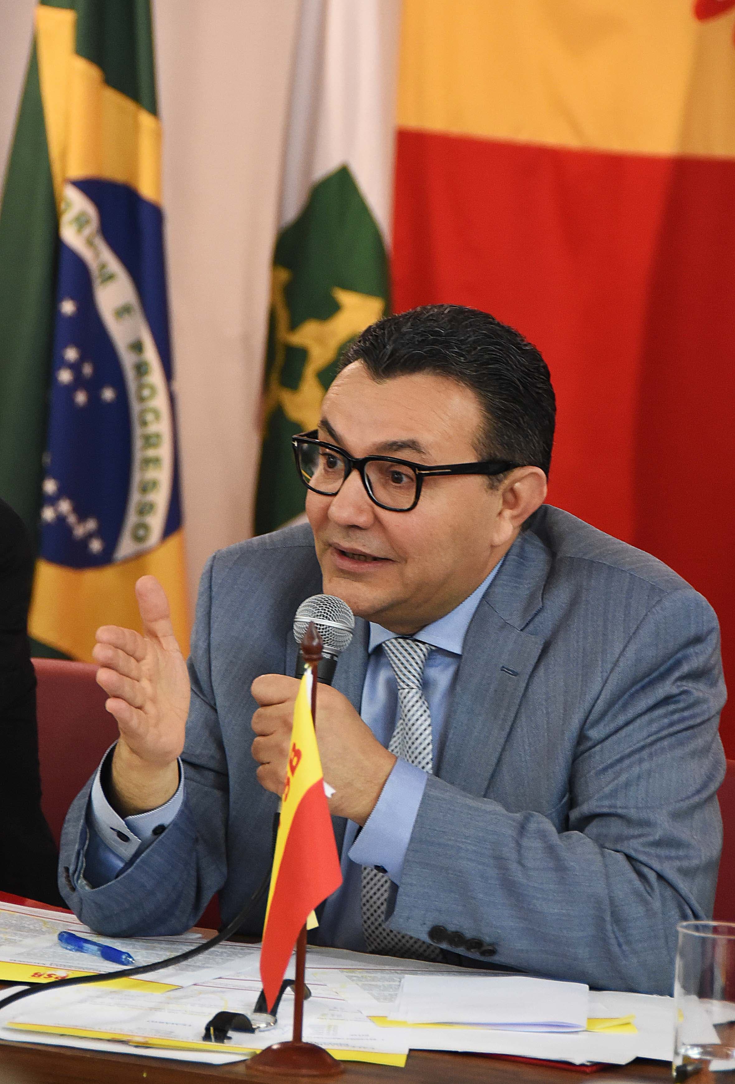 Carlos Siqueira
