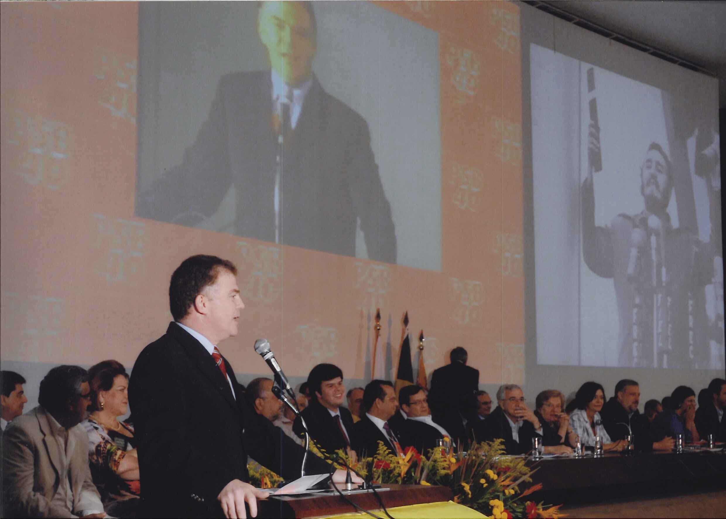 XI Congresso Nacional do PSB - Saudação de Senador Casagrande