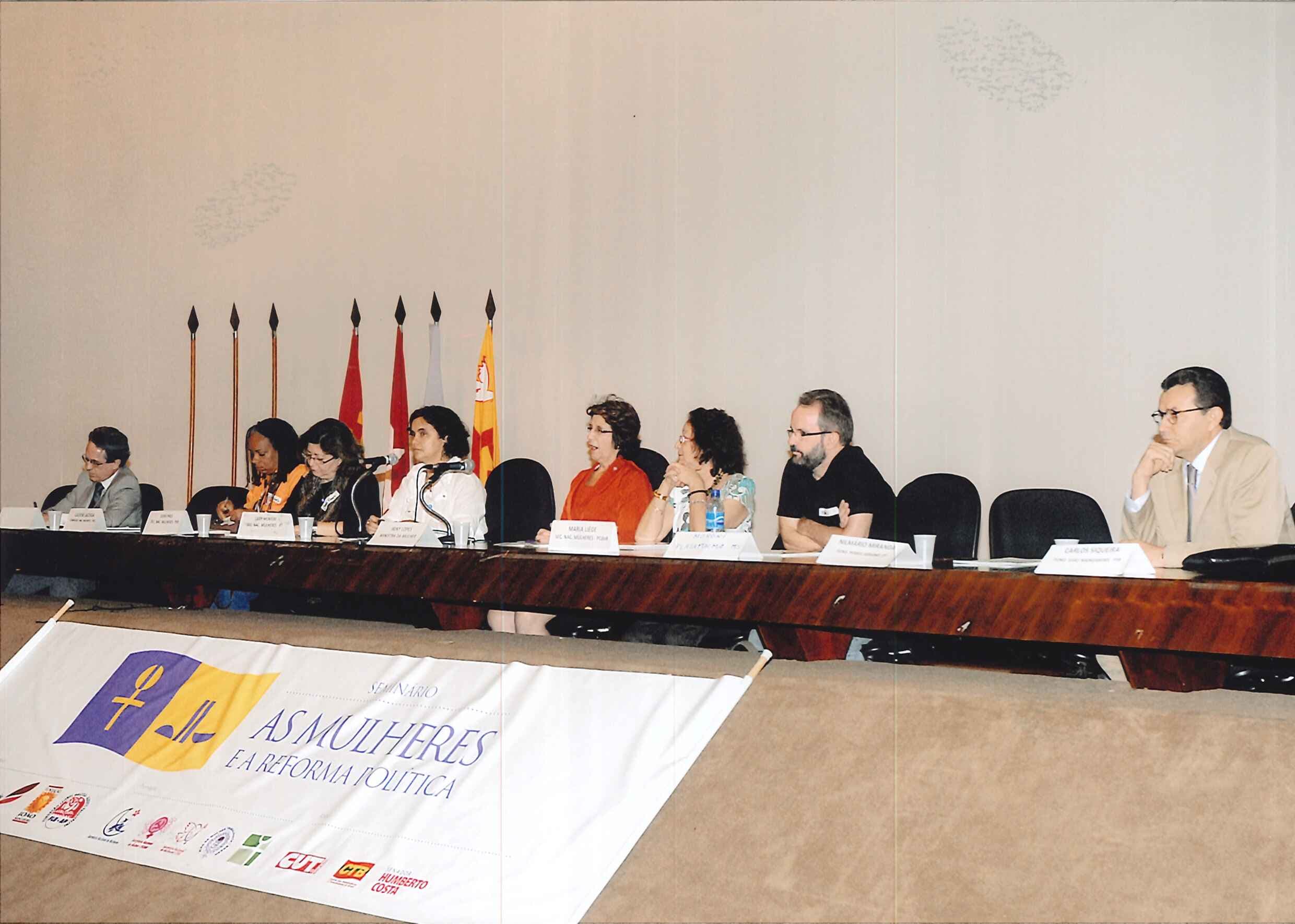 Seminário - As mulheres e a reforma política