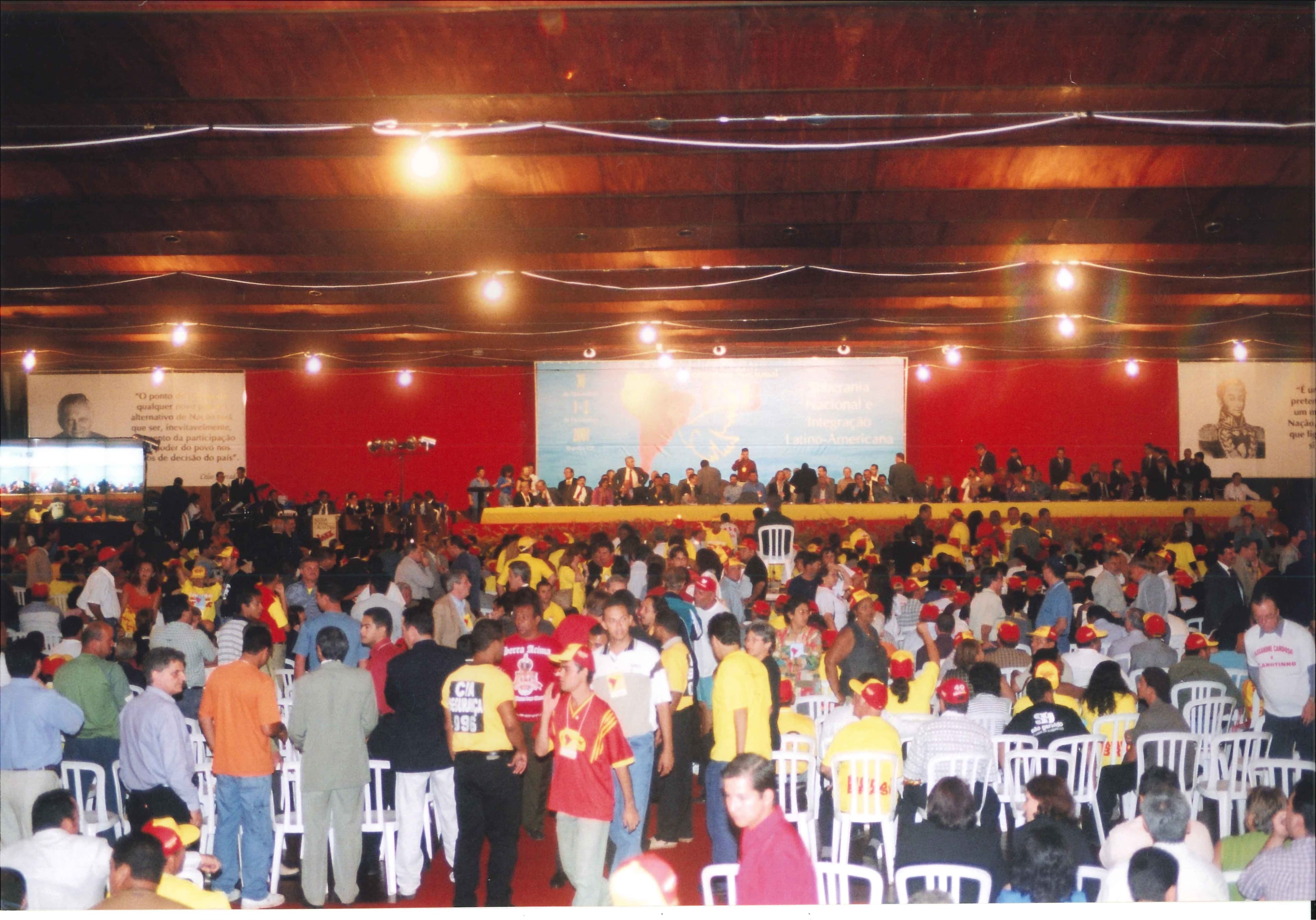 VIII Congresso Nacional do PSB - Plenária e Mesa do VIII Congresso.